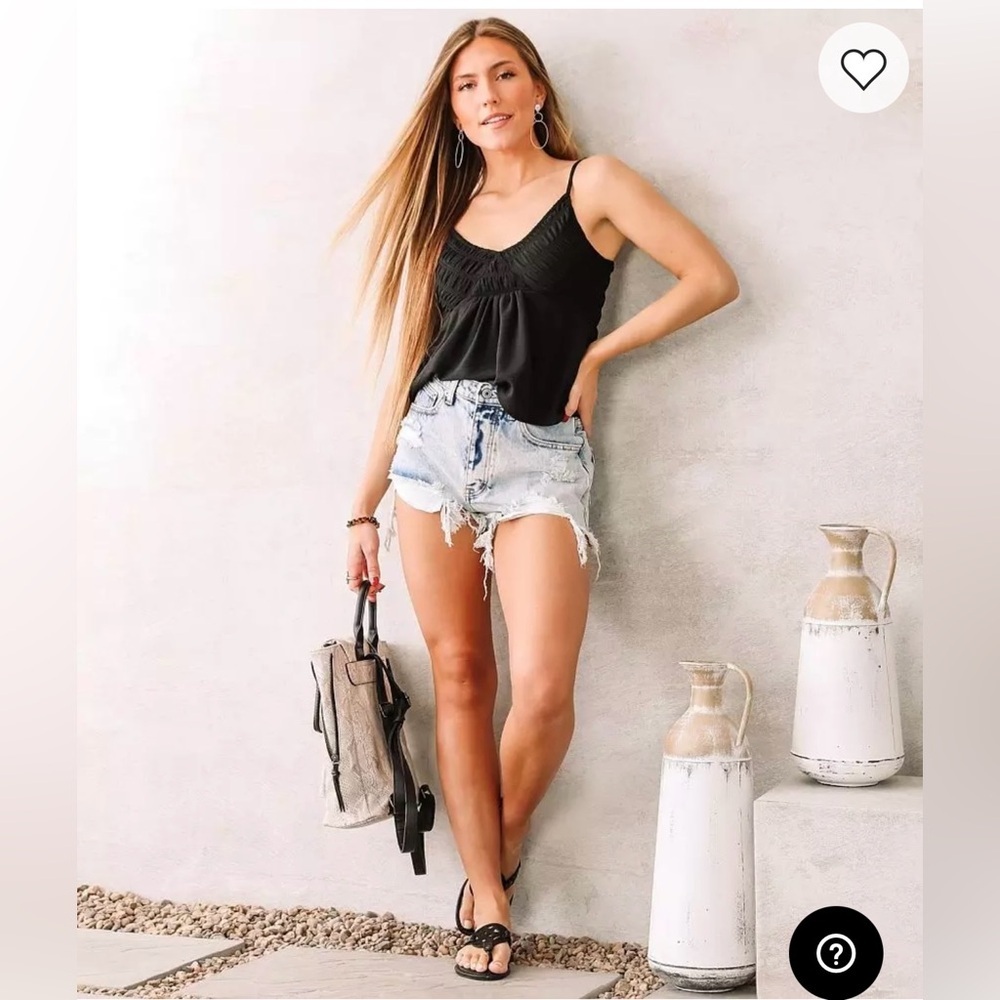 NWT Signature 8 Blue Jean Shorts High-rise Distressed Acid washed - Picture 14 of 14